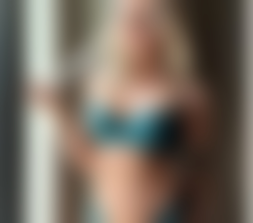 Escorts Norfolk Norwich - Photos for Sweet & Blonde – Your Perfect Escape